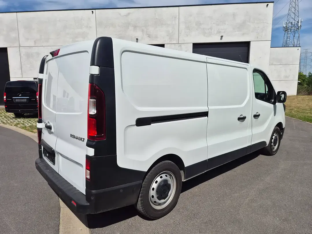 Renault Trafic L2H1 - Thumbnail 7