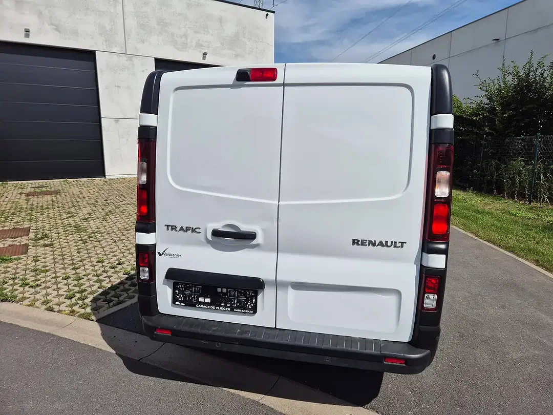 Renault Trafic L2H1 - Thumbnail 9