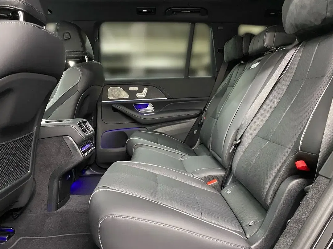 Mercedes-Benz GLS 450 4MATIC AMG - Thumbnail 12