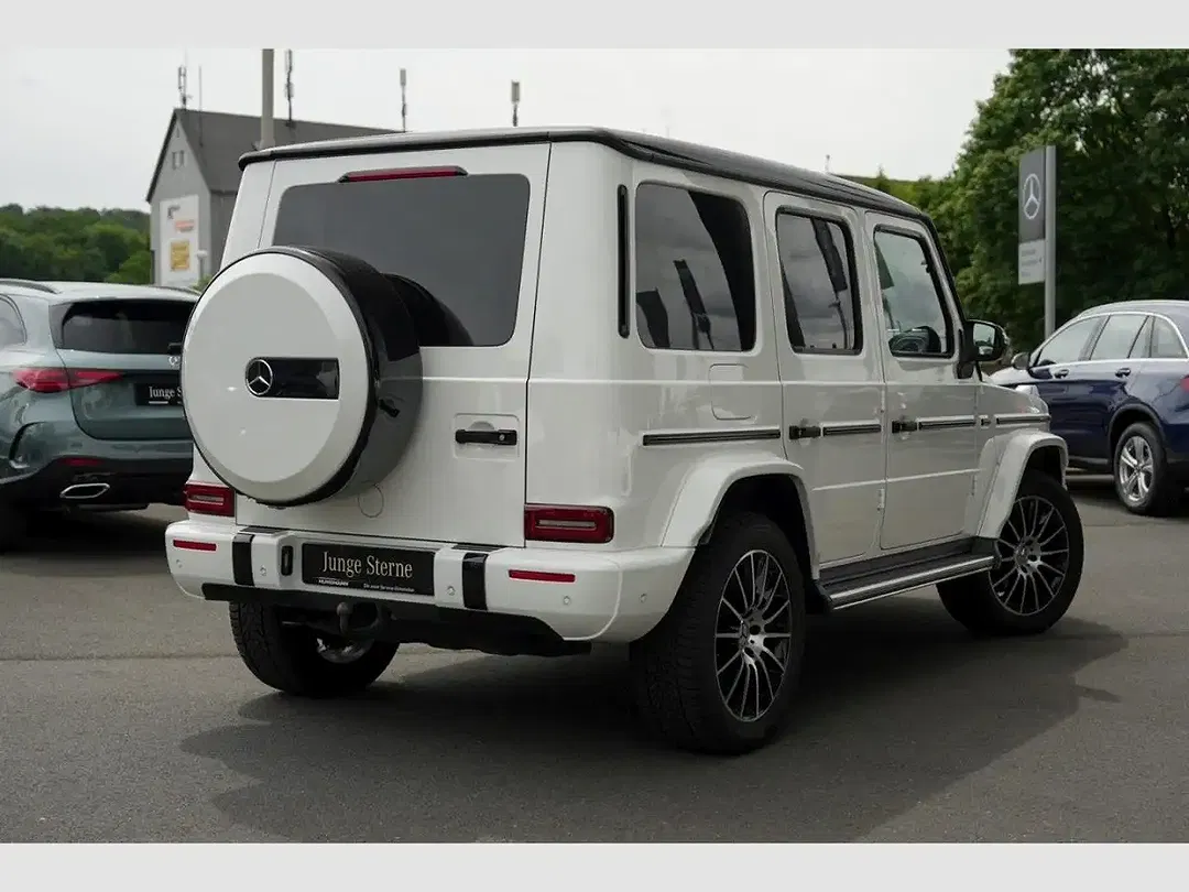 Mercedes-Benz G 400 AMG Night - Thumbnail 3