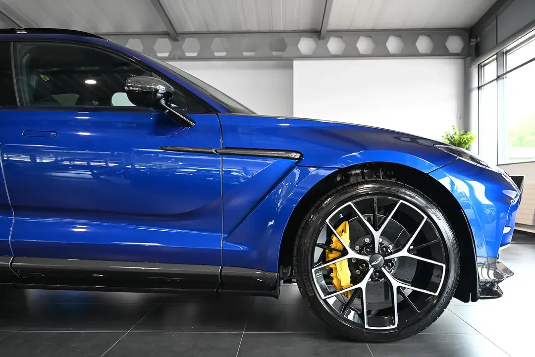 Aston Martin DBX 707 - Thumbnail 14