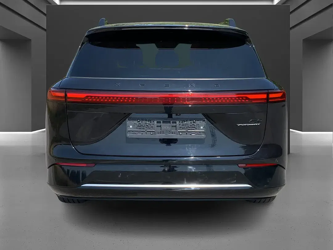Xpeng G9 AWD Performance - Thumbnail 4
