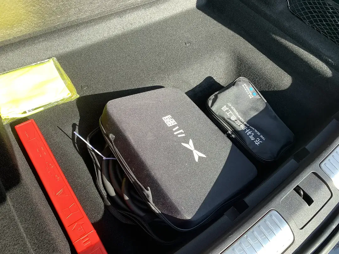 Xpeng G9 AWD Performance - Thumbnail 6