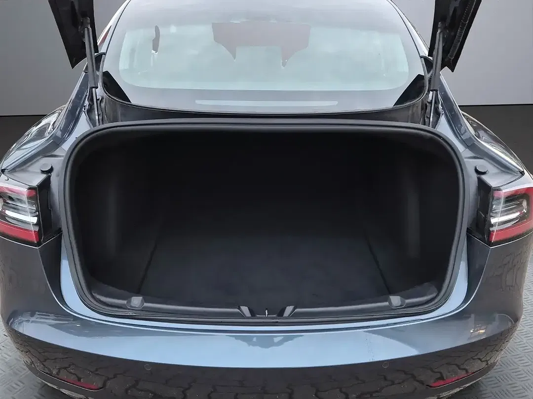 Tesla Model 3 RWD Standard Range Plus - Thumbnail 11
