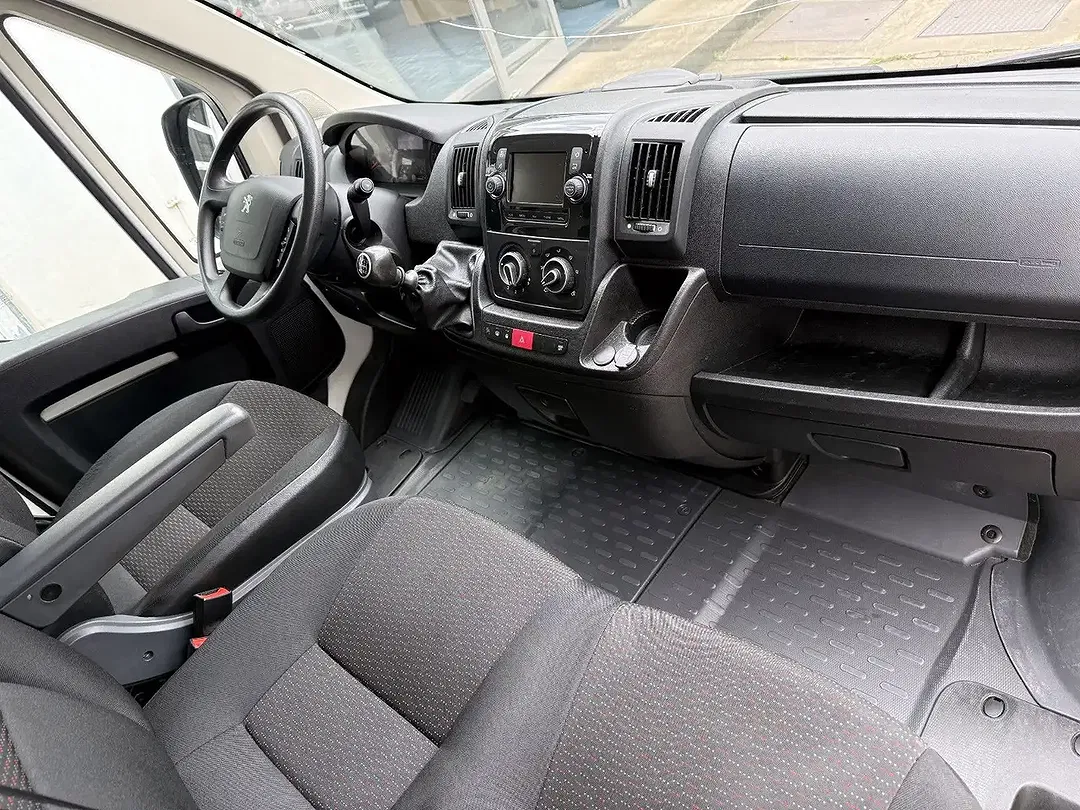 Peugeot Boxer 330 BlueHDi 120 L1H1 Premium - Thumbnail 13