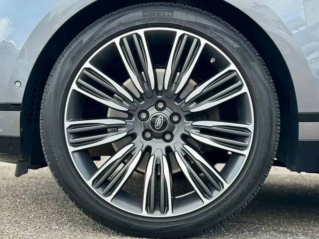 Land Rover Range Rover Velar 3.0 R-Dynamic HSE - Thumbnail 9