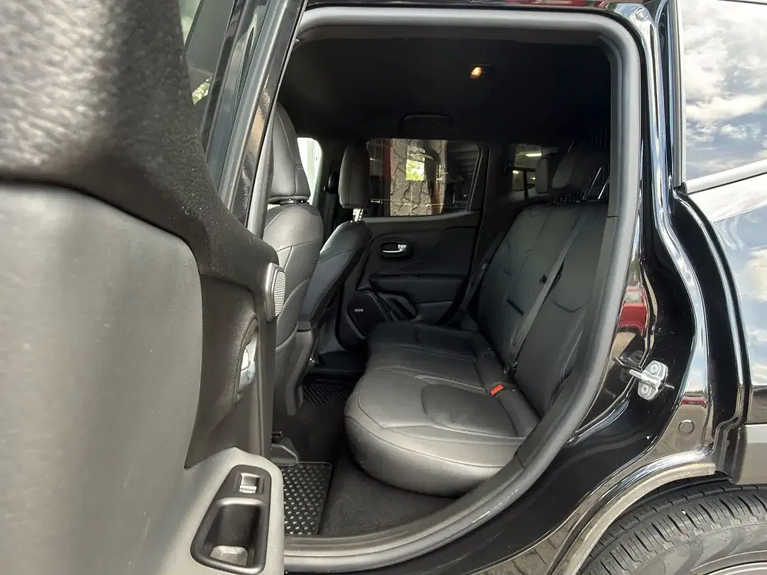 Jeep Renegade Limited - Thumbnail 24