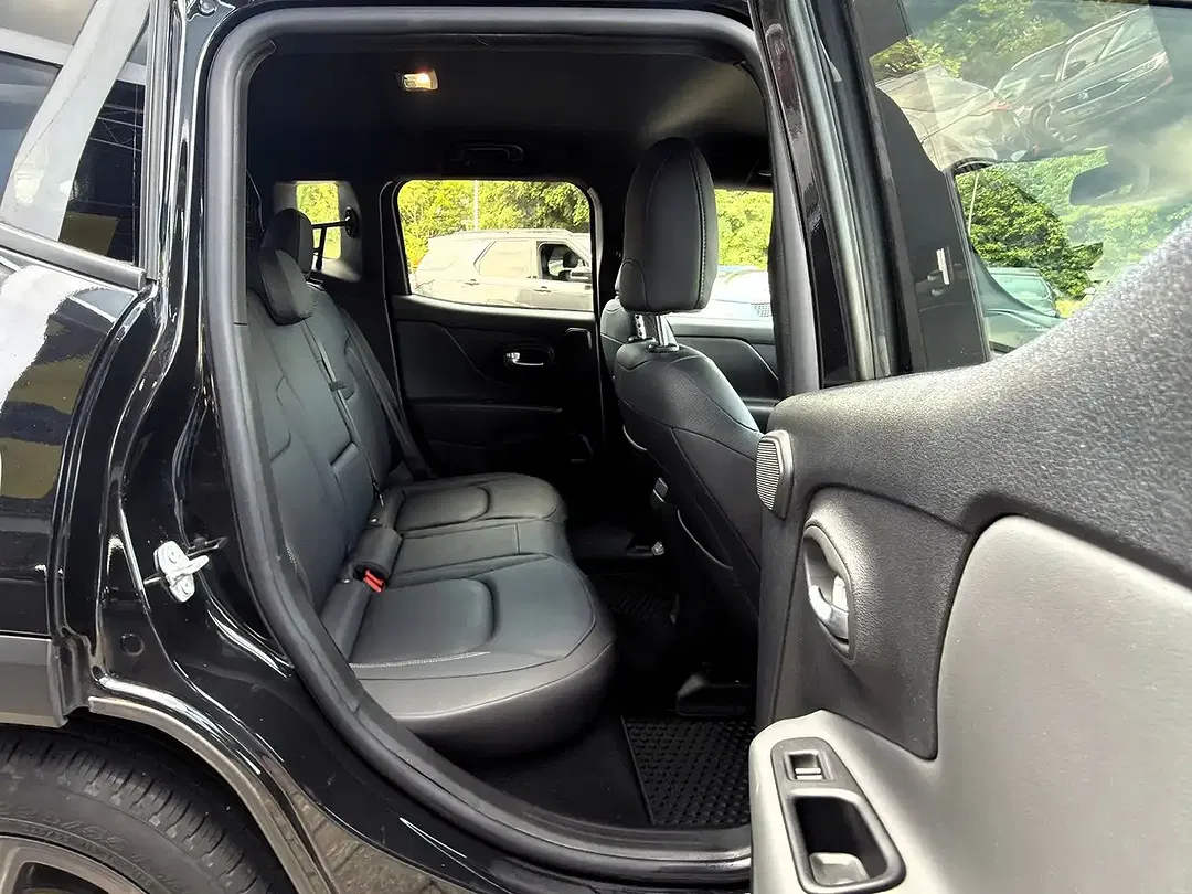 Jeep Renegade Limited - Thumbnail 26