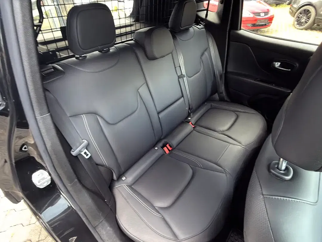 Jeep Renegade Limited - Thumbnail 27