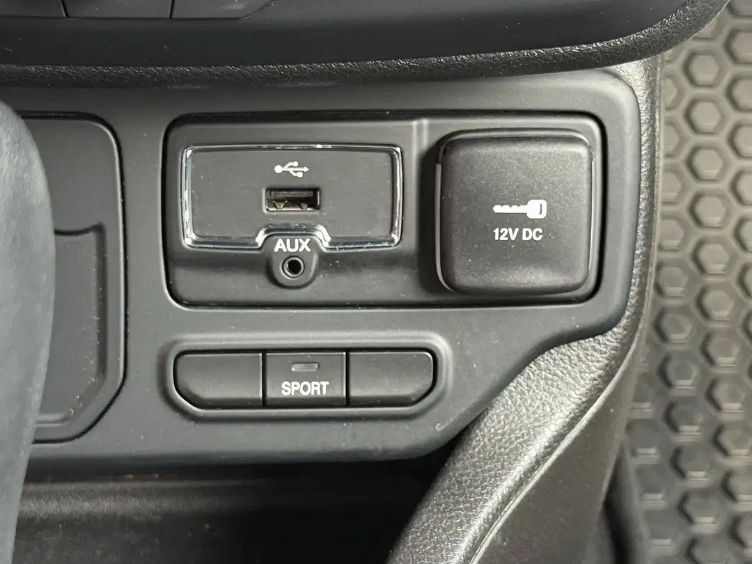 Jeep Renegade Limited - Thumbnail 30