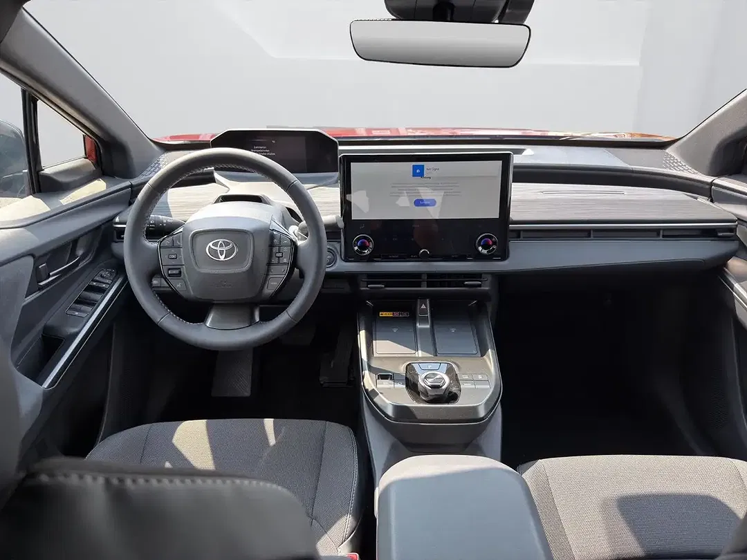 Toyota C-HR Plus Teamplayer - Thumbnail 13