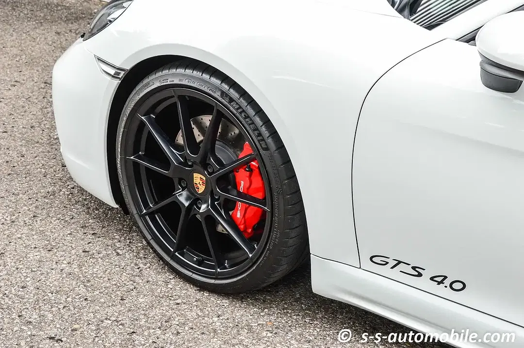 Porsche Boxster 4.0 PDK GTS - Thumbnail 7