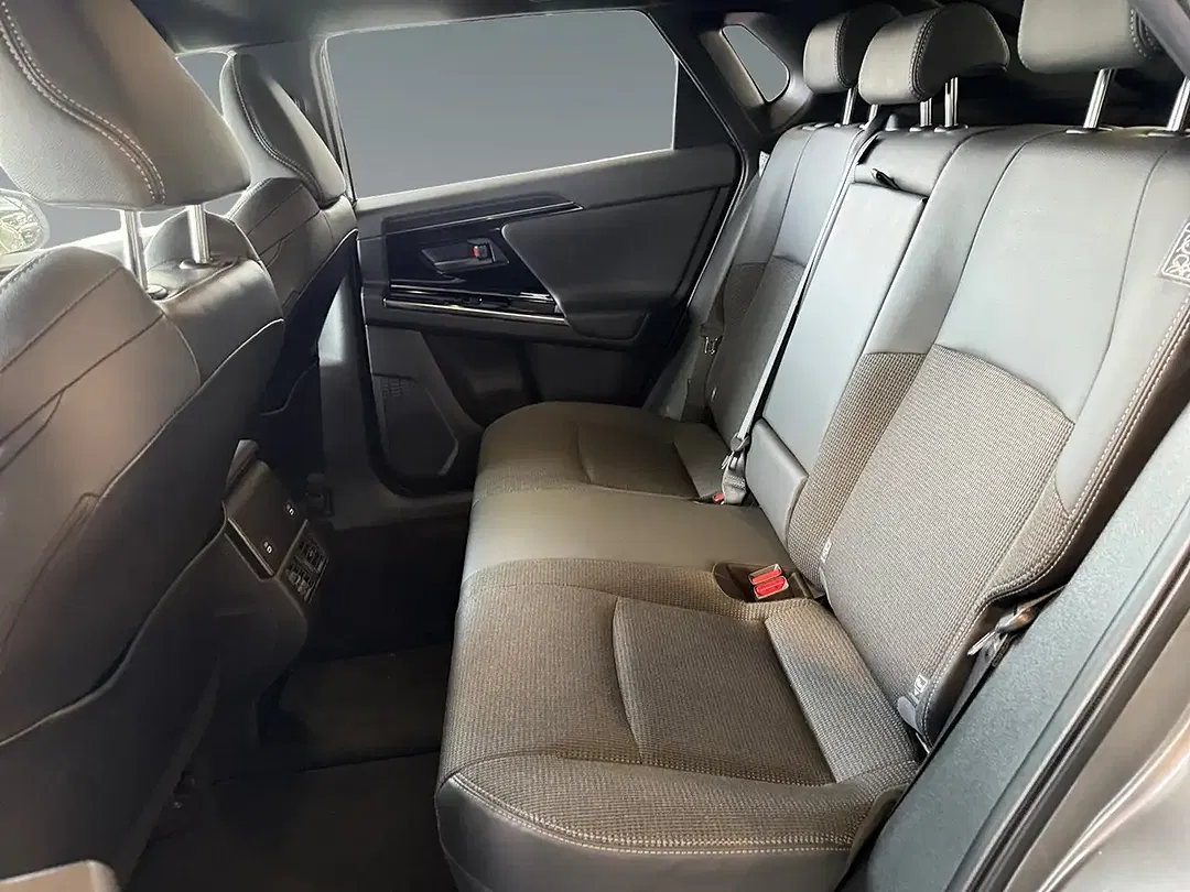 Toyota bZ4X - Thumbnail 14