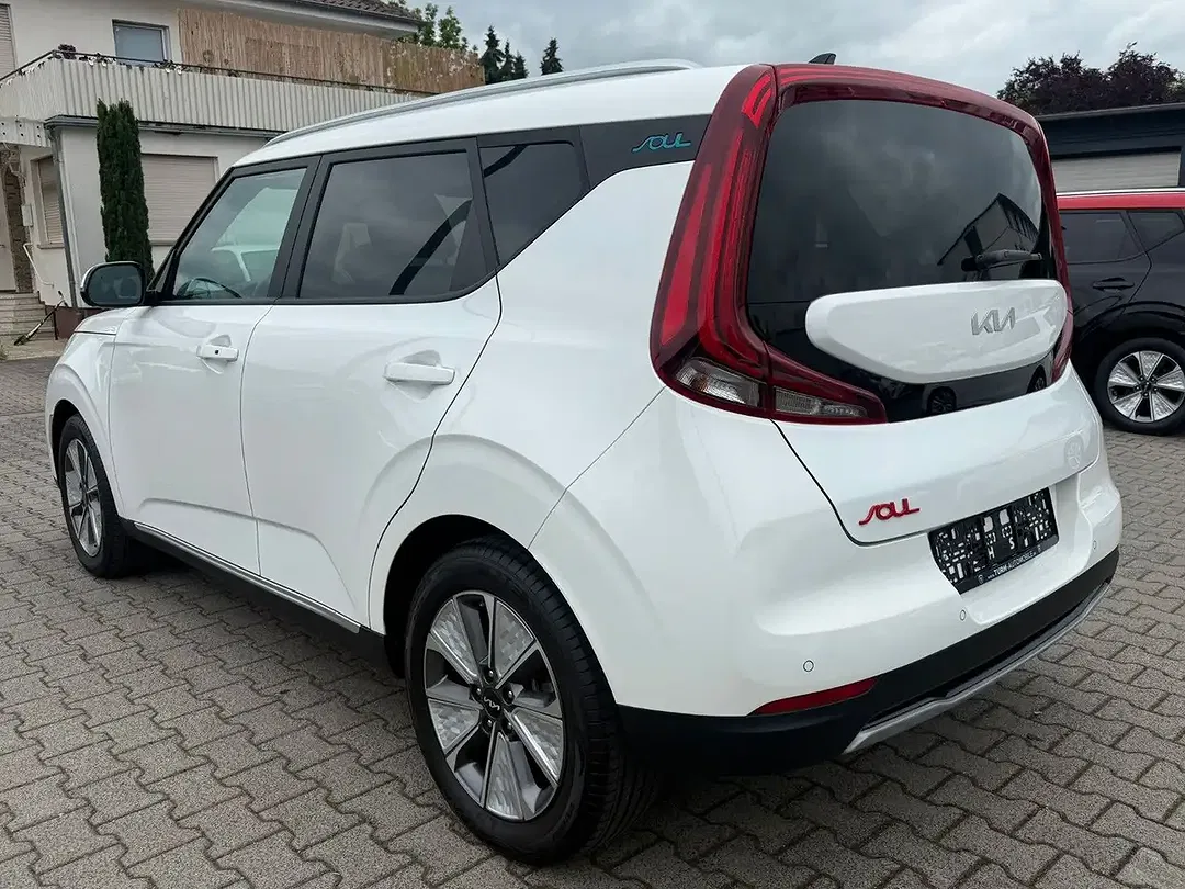 Kia Soul - Thumbnail 7