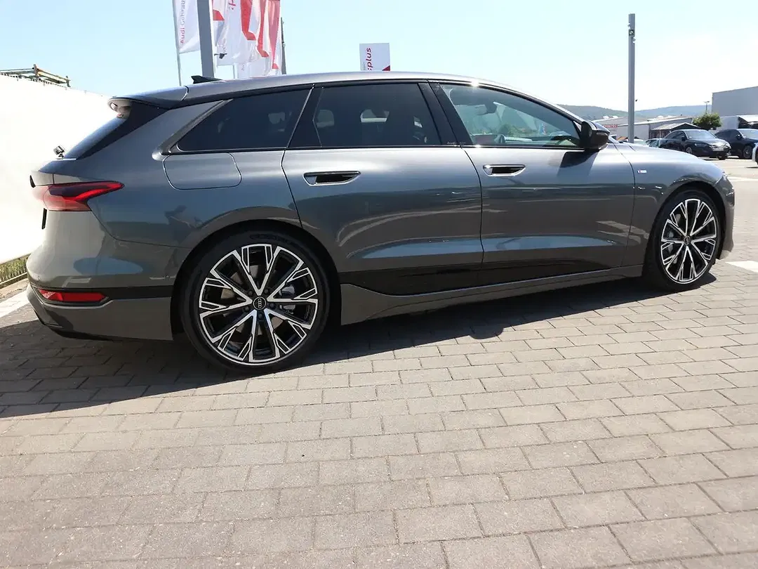 Audi A6 e-tron S line - foto 2