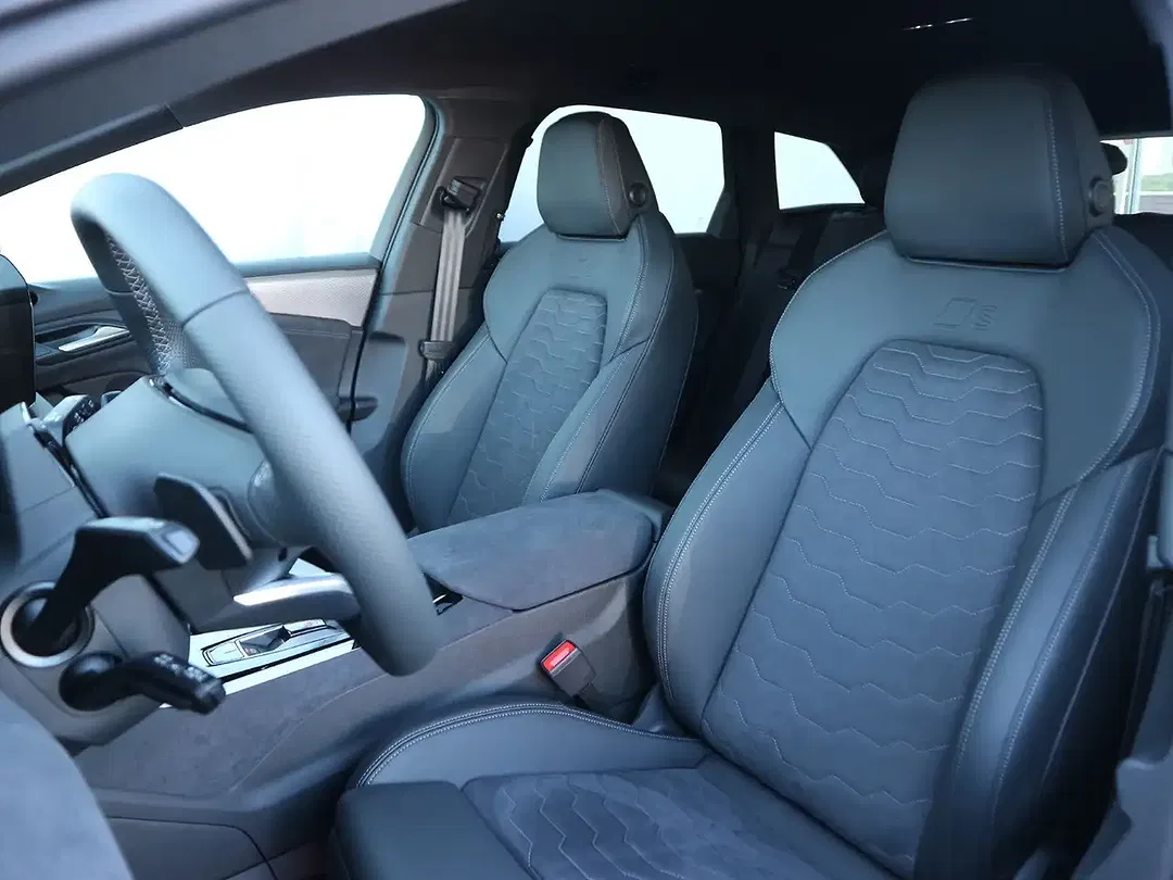 Audi A6 e-tron S line - Thumbnail 6