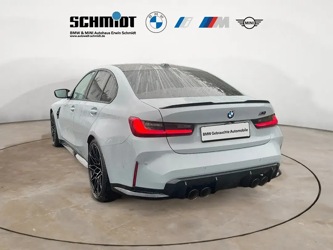 BMW M3 Competition - Thumbnail 4