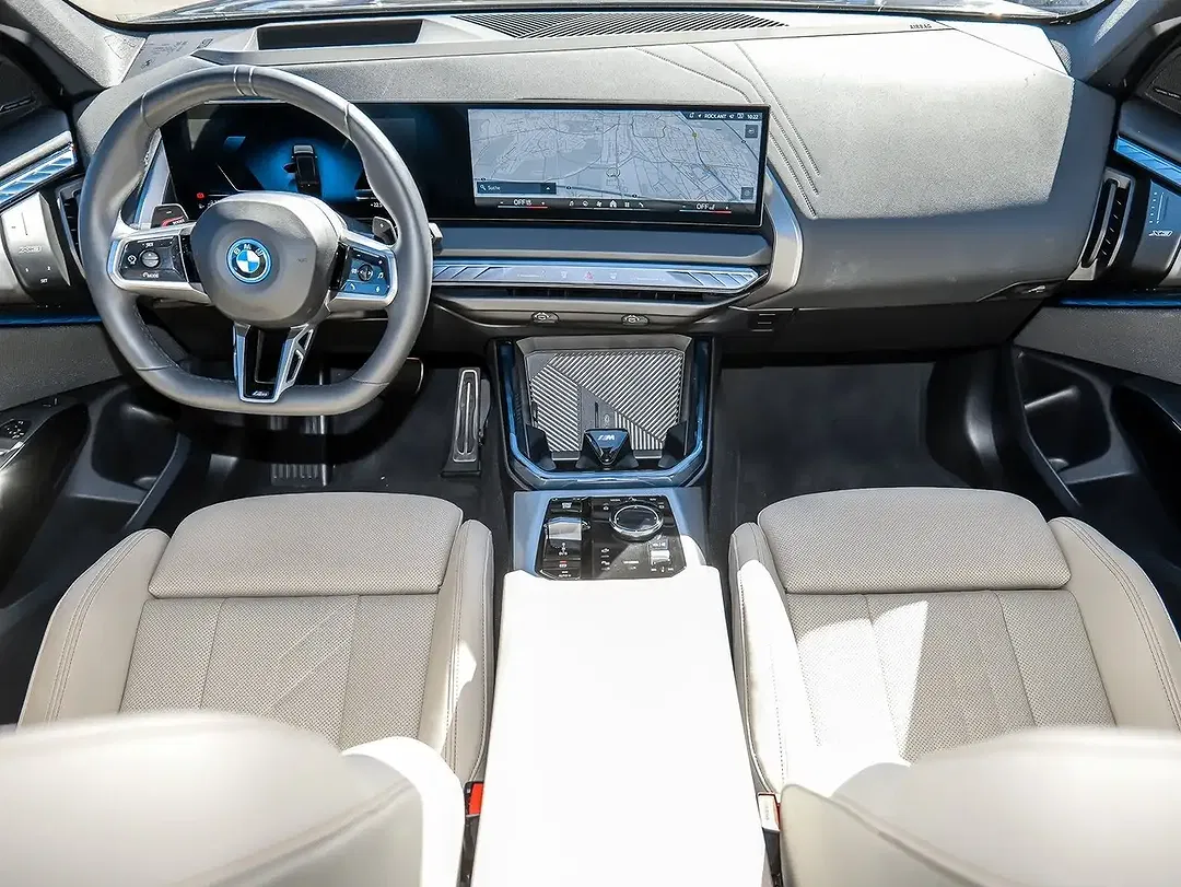 BMW X3 xDrive M Sport Pro - Thumbnail 3