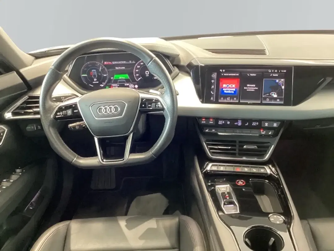 Audi e-tron GT quattro - Thumbnail 11