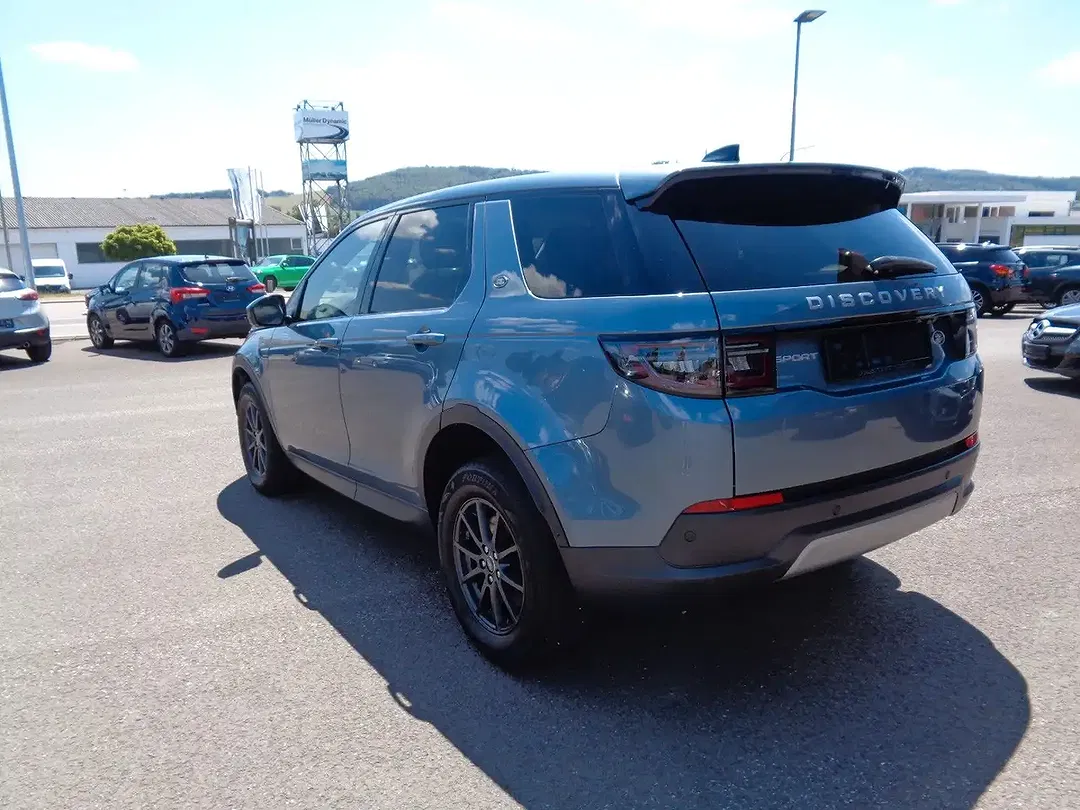 Land Rover Discovery Sport - Thumbnail 6