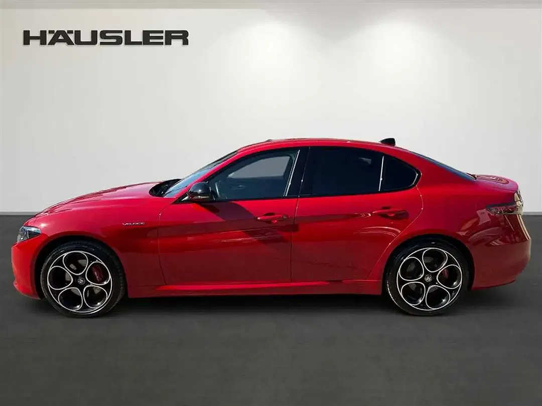 Alfa Romeo Giulia 2.0 Q4 Veloce - Thumbnail 6