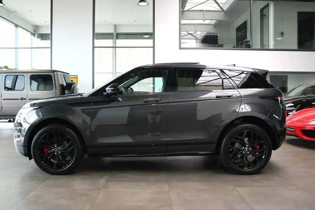 Land Rover Range Rover Evoque R-Dynamic - Thumbnail 3