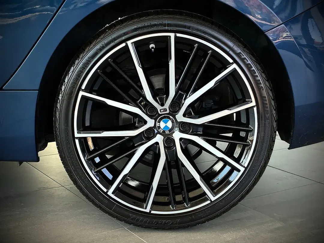 BMW 116 - Thumbnail 8