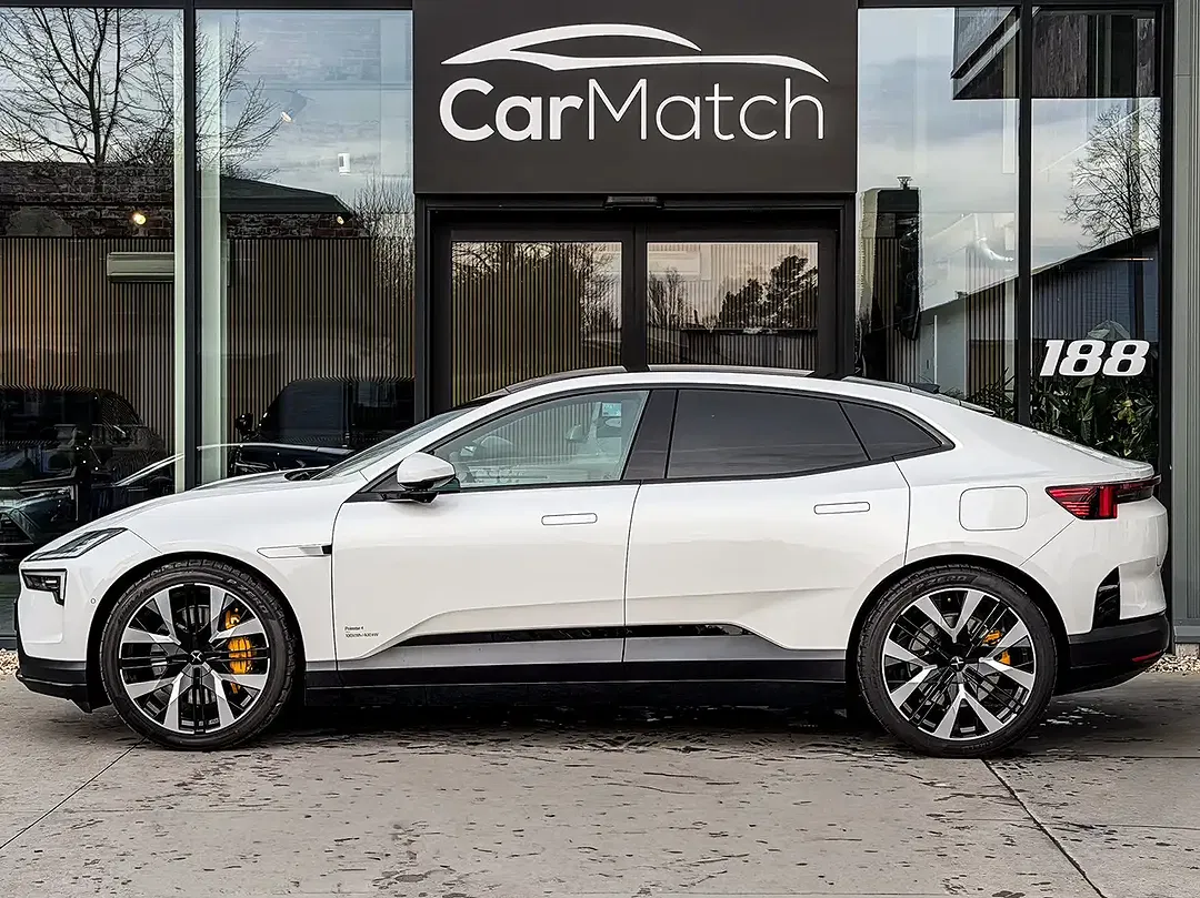 Polestar 4 Performance Plus Pilot - Thumbnail 8