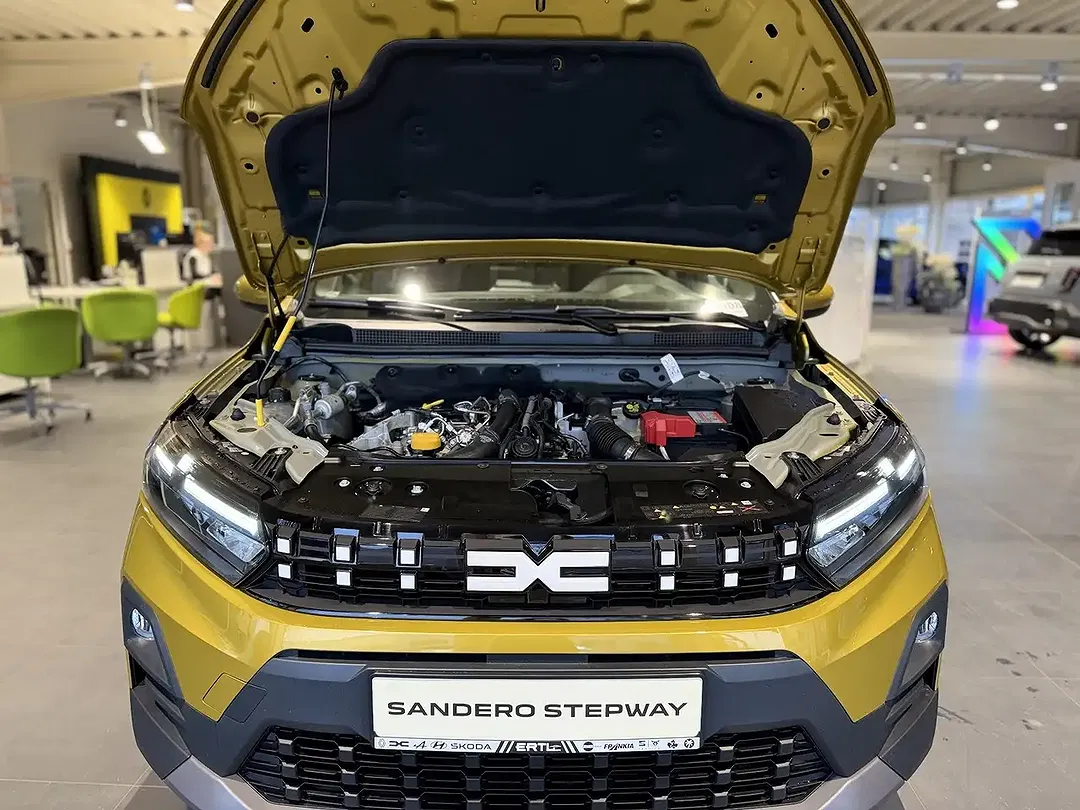 Dacia Sandero TCe Stepway Expression - Thumbnail 3
