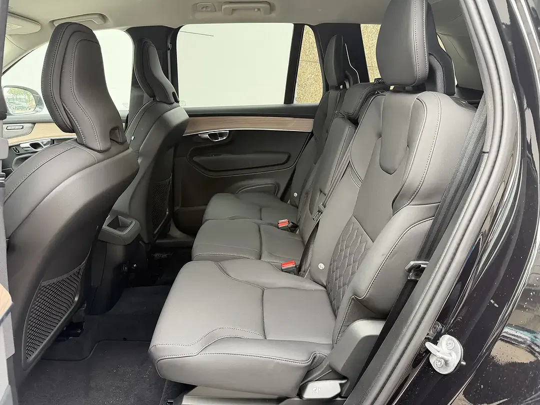 Volvo XC90 B5 AWD Plus Bright - Thumbnail 5