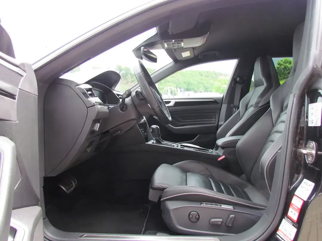 Volkswagen Arteon 2.0 TDI DSG 4Motion R-Line - Thumbnail 11