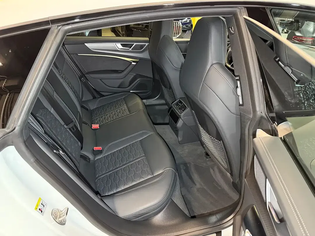 Audi RS7 4.0 TFSI Sportback - Thumbnail 16