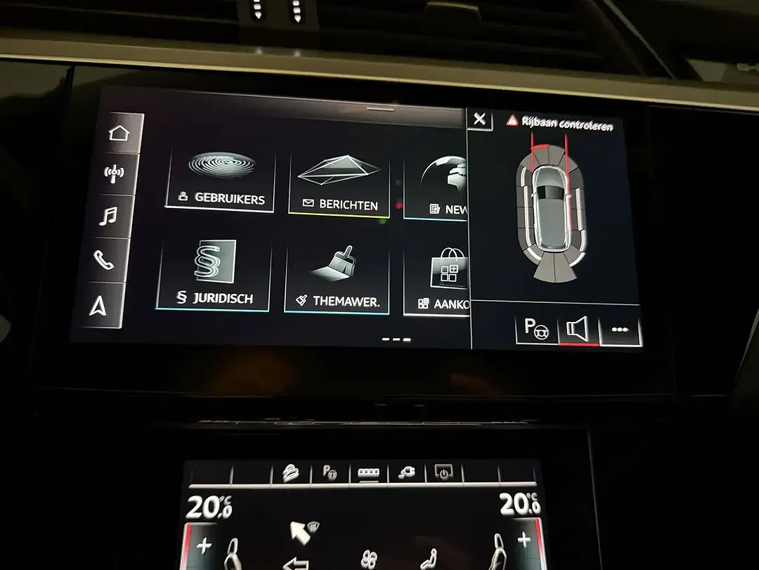 Audi SQ8 e-tron quattro RS - Thumbnail 5
