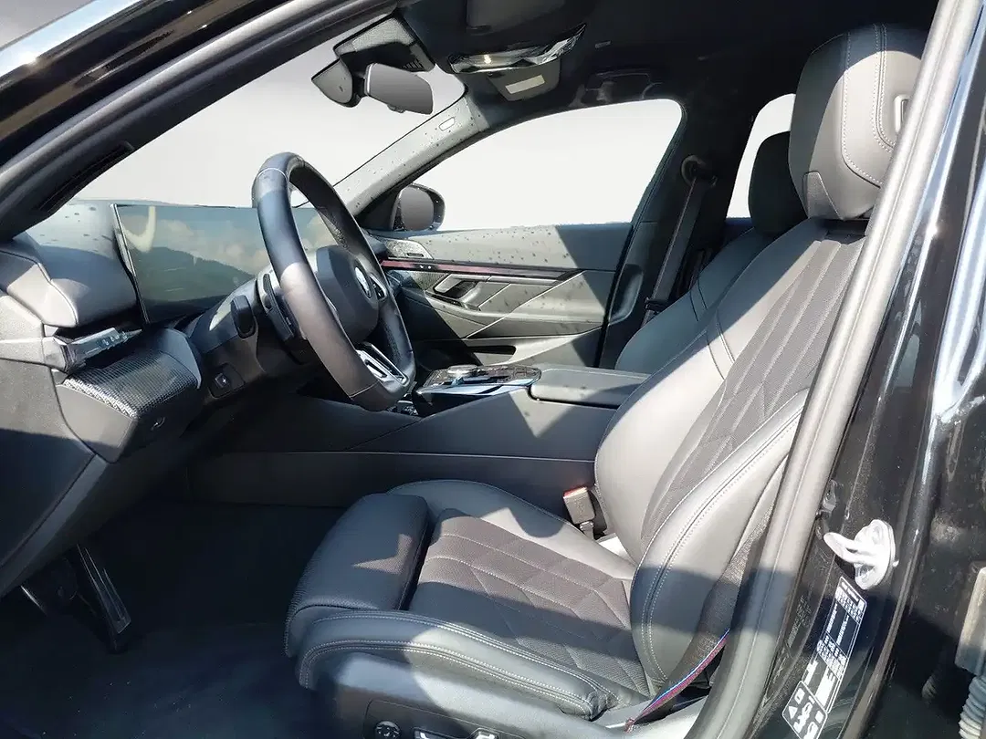 BMW 540 xDrive Touring M Sport Pro - Thumbnail 9