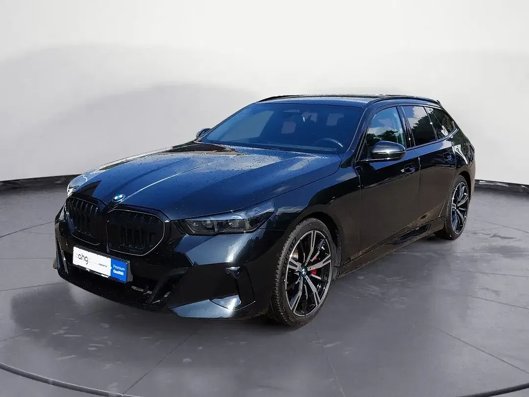 BMW 540 xDrive Touring M Sport Pro - Thumbnail 1