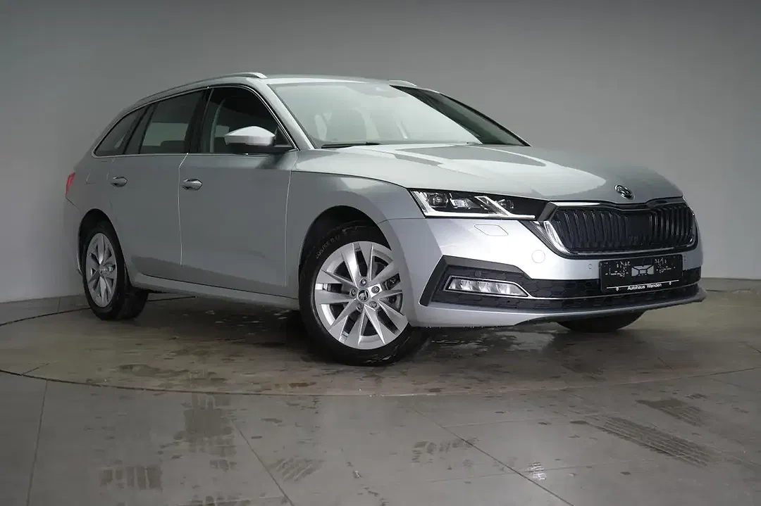 Skoda Octavia 2.0 TDI DSG Style - Thumbnail 1