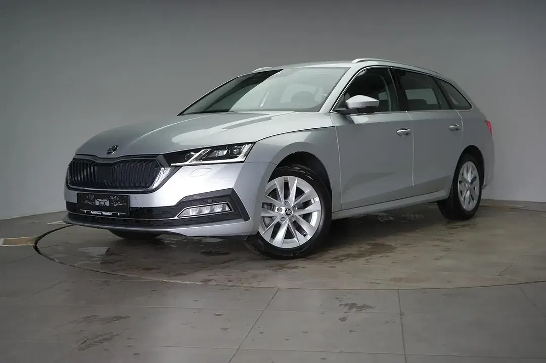 Skoda Octavia 2.0 TDI DSG Style - Thumbnail 3