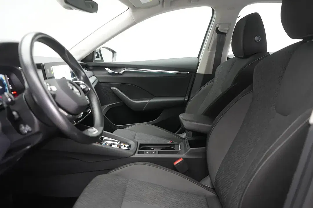 Skoda Octavia 2.0 TDI DSG Style - Thumbnail 9