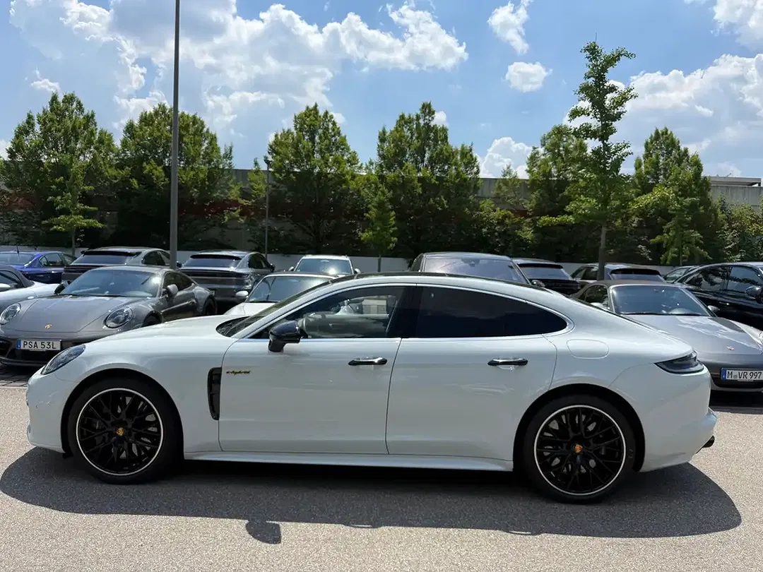 Porsche Panamera E-Hybrid Turbo S - foto 1