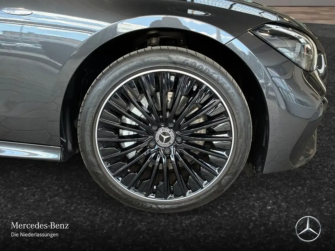 Mercedes-Benz CLE 300 9G-TRONIC AMG Night - Thumbnail 5