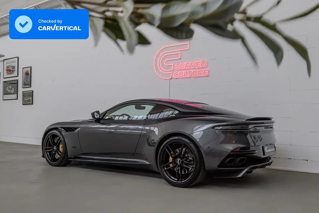 Aston Martin DBS - Afbeelding 1