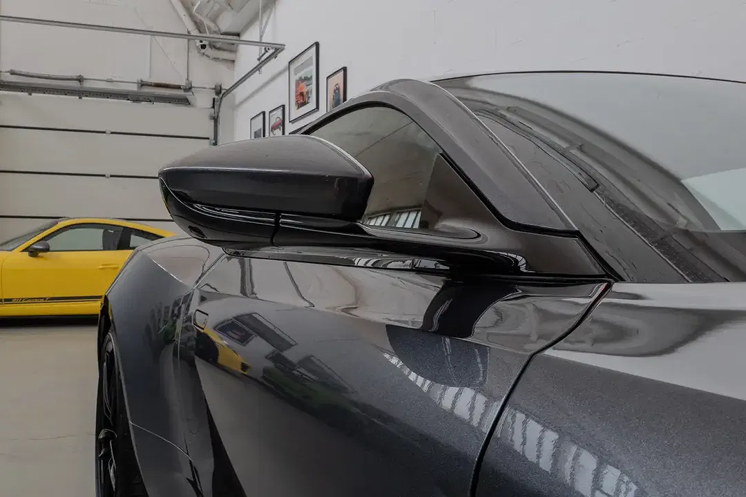 Aston Martin DBS - foto 15
