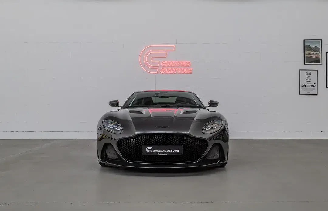 Aston Martin DBS - Thumbnail 5