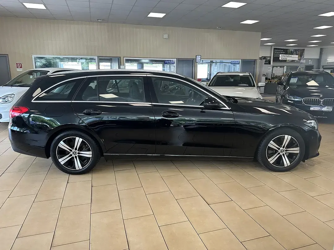 Mercedes-Benz C 200 MBUX Avantgarde - Thumbnail 4