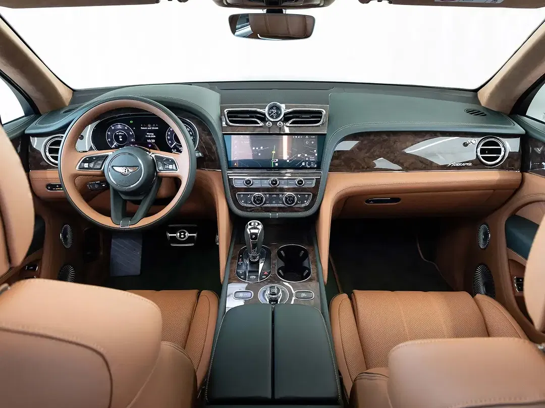 Bentley Bentayga 4.0 V8 Azure - Thumbnail 3