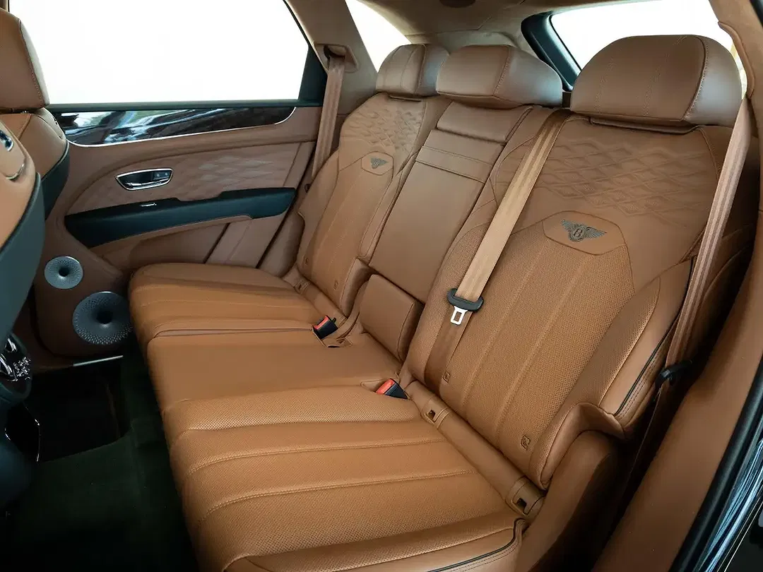 Bentley Bentayga 4.0 V8 Azure - Thumbnail 8