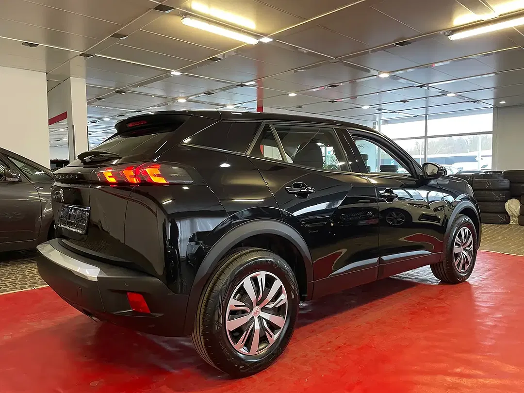 Peugeot 2008 Active - Thumbnail 4