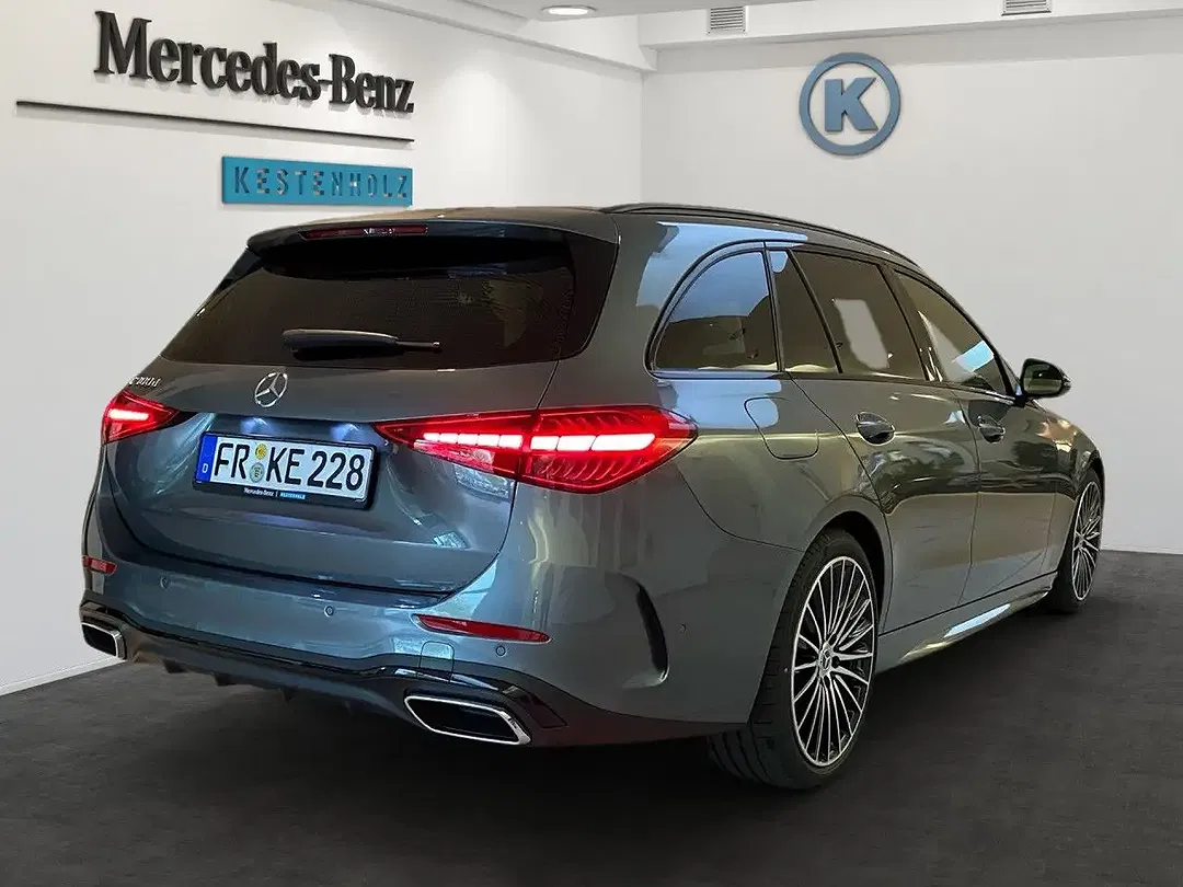 Mercedes-Benz C 300 AMG - Thumbnail 4