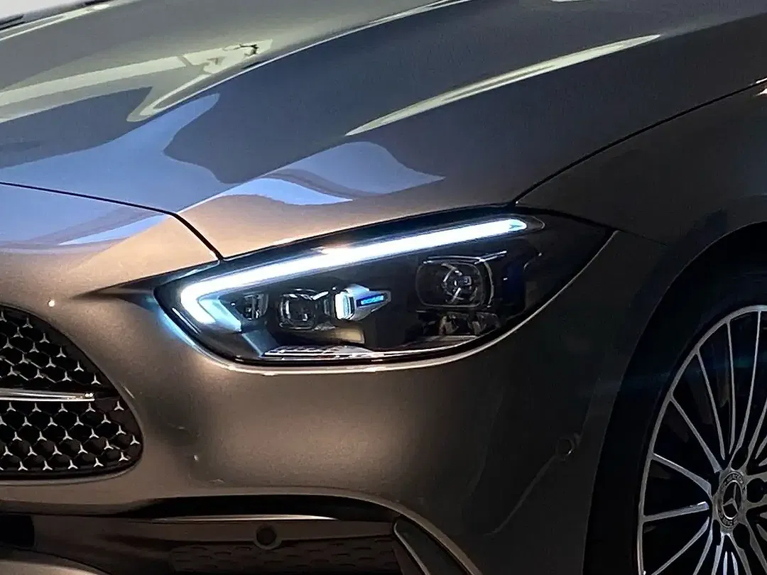 Mercedes-Benz C 300 AMG - Thumbnail 5