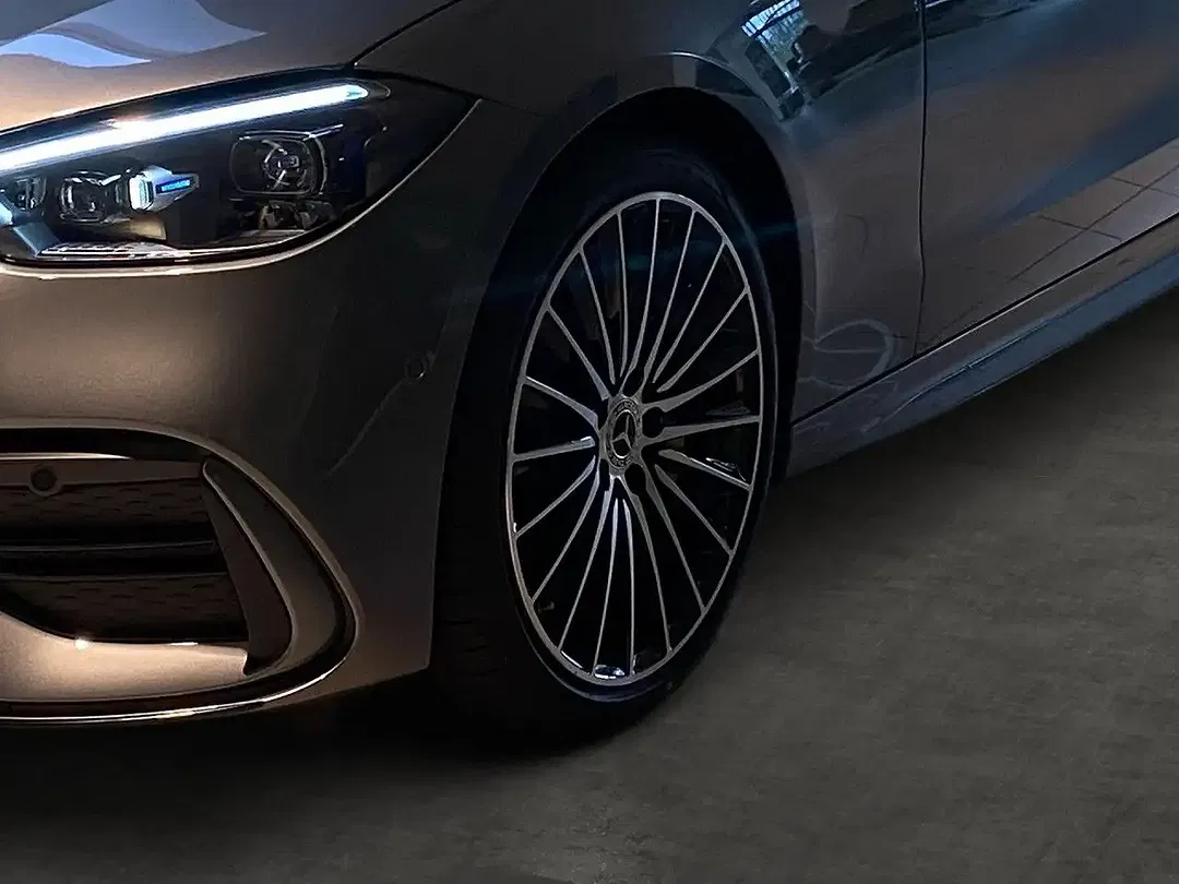 Mercedes-Benz C 300 AMG - Thumbnail 6